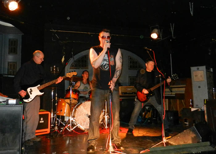 Sinister Chuckles - Live at The Railway Hotel, Southend-on-Sea, Saturday January 26th, 2013
