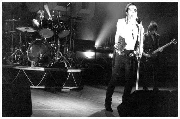 The Damned - Live at The Cliffs Pavilion - 30.10.86 - Photograph by Giacomino Parkinson