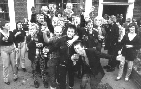 Chelmsford Punks - Outside The Lion & Lamb: (AKA 'The Animals'): Oink, Ink, Fred Hutson, Pluto, Nelly, Snotty, Ollie, Phil Ruberry, Dave Judd - 1978