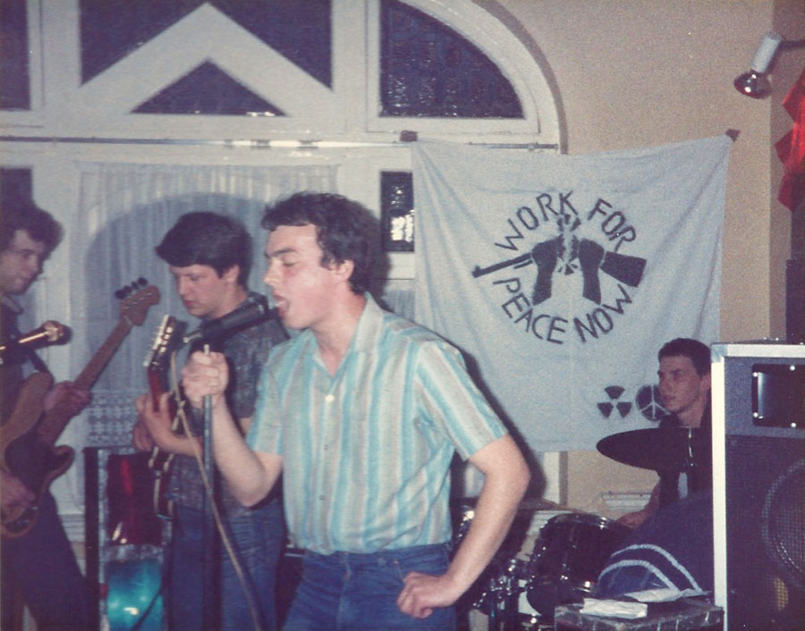 Autumn Poison - Live at The Railway Hotel, Southend-on-Sea, Essex - Saturday May 7th, 1983