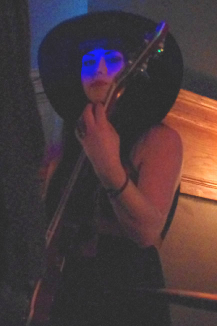 The Black Belles - Live at The Railway Hotel, Southend-on-Sea, Sunday May 13th, 2012 
