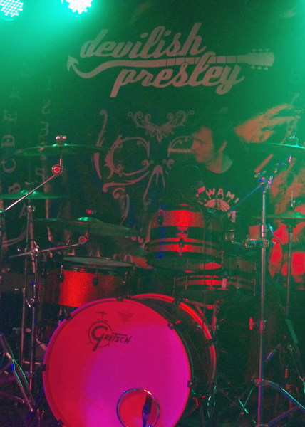 The Optic Nerves - Live at Chinnerys, Southend-on-Sea, 13.03.11