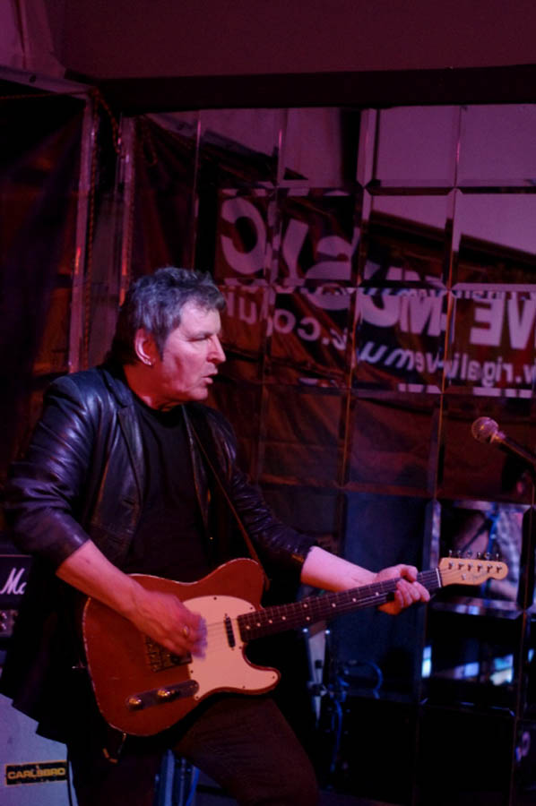 Eddie & The Hot Rods - Live at Club Riga at O'Neill's, Southend-on-Sea, Essex, Friday December 19th, 2014