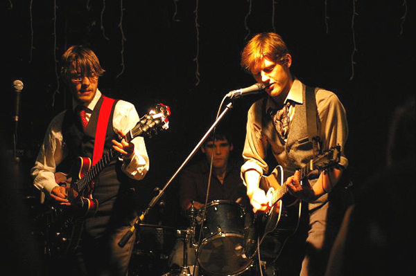 Stolen Jackets live at The Ship, Leigh-on-Sea, June 19th 2009