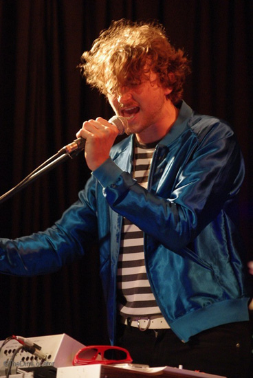 Southend Fringe Festival 'Belle et La Beat', June 6th 2010 - Bearcraft - Live at The Railway Hotel 