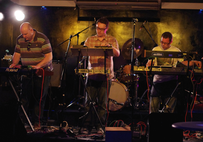 Weird Gear - Live at Bar Lambs, Westcliff June 25th, 2010