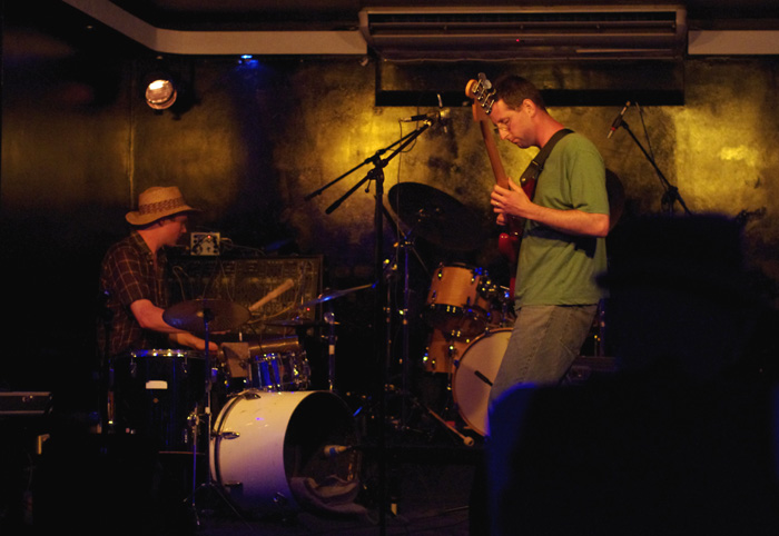 Temperatures - Live at Bar Lambs, Westcliff June 25th, 2010