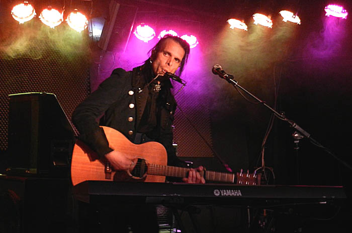 Tensheds - Live at Chinnerys, Southend-on-Sea, Essex - Saturday October 13th, 2012