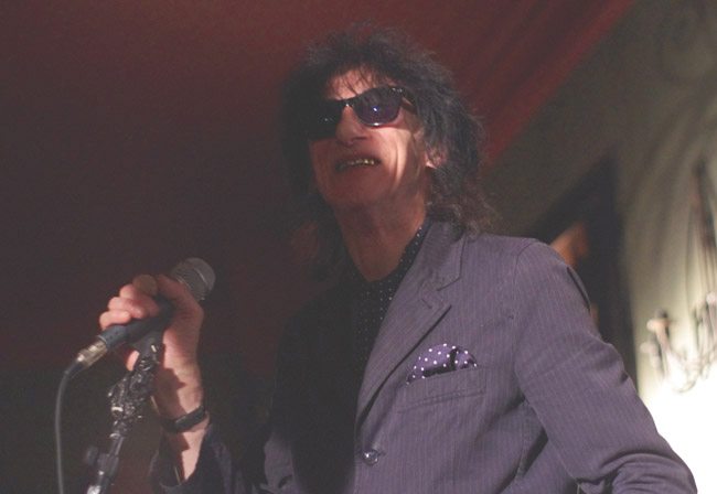 John Cooper Clarke - Live at The Railway Hotel - 02.10.10 