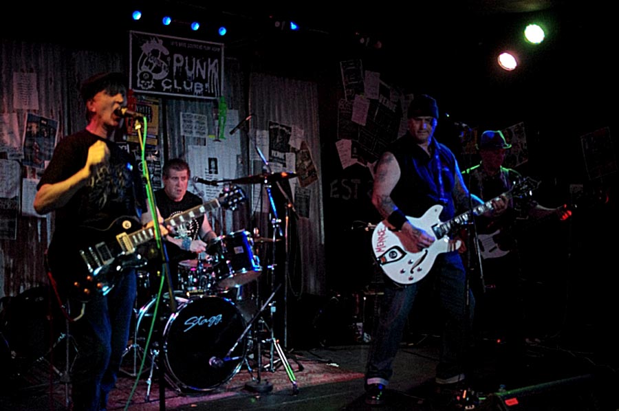 Menace - Live at The Venue, Westcliff-on-Sea, Essex - Friday November 30th, 2018