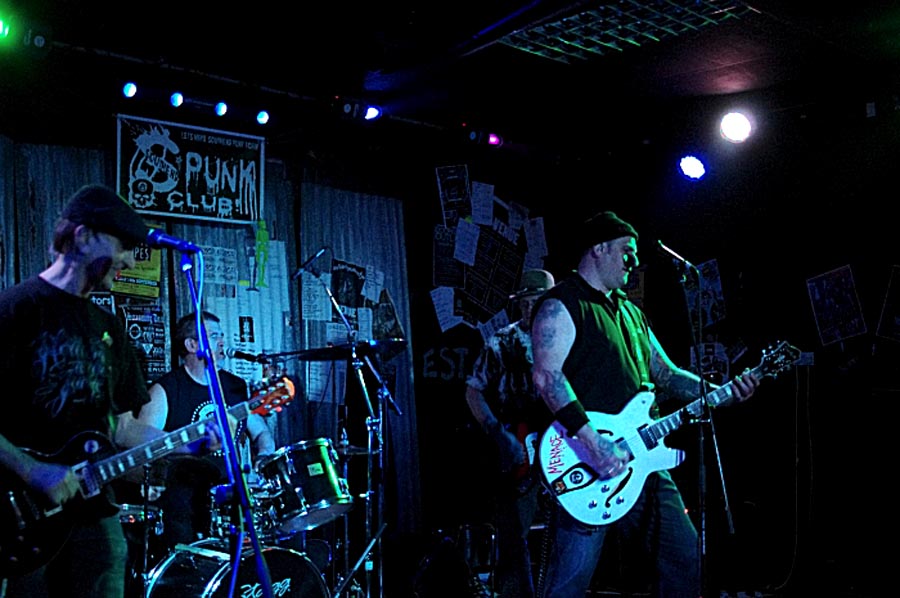 Menace - Live at The Venue, Westcliff-on-Sea, Essex - Friday November 30th, 2018