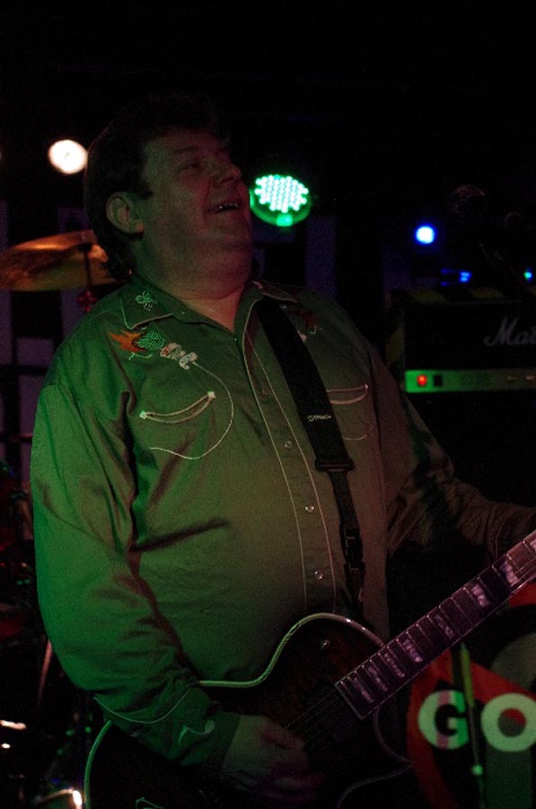 Stiff Little Fingers - Live at Chinnerys, Southend-on-Sea, 06.12.15