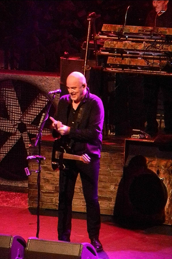 The Stranglers - Live at The Cliffs Pavilion, Southend-on-Sea, Essex - Thursday March 21st, 2019