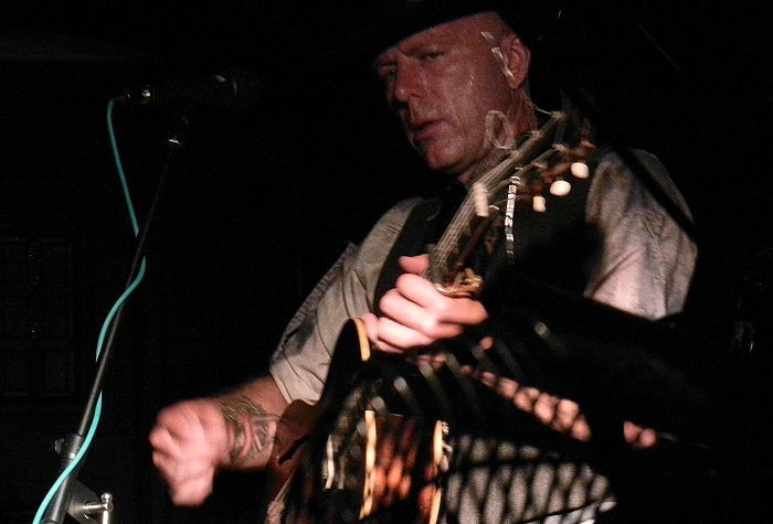 Phillious Williams - Live at The Railway Hotel, Southend-on-Sea, Friday July 26th, 2013