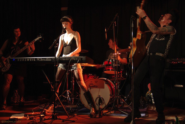 The Optic Nerves - Live at The Railway Hotel - 10.04.10