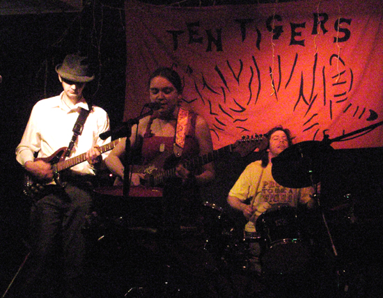 Ten Tigers Live at The Ship - 22.02.08 