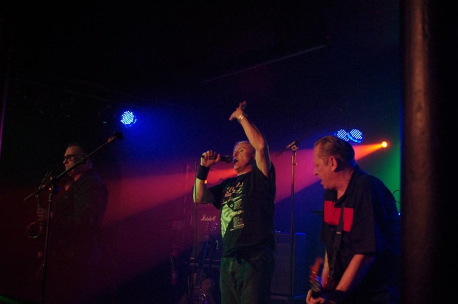 Theatre of Hate - Live at Chinnerys, Southend-on-Sea, Essex, Friday December 14th, 2018
