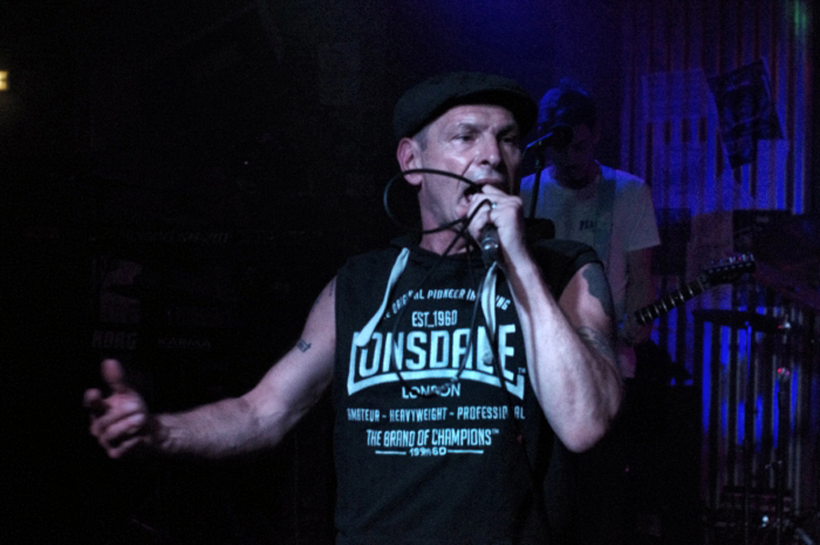 The Outfit - Live at The Venue, Westcliff-on-Sea, Essex - Friday May 11th, 2018