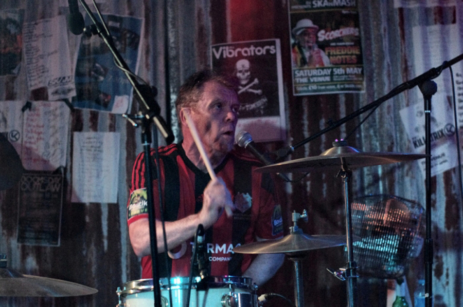 The Vibrators - Live at The Venue, Westcliff-on-Sea, Essex - Friday May 11th, 2018
