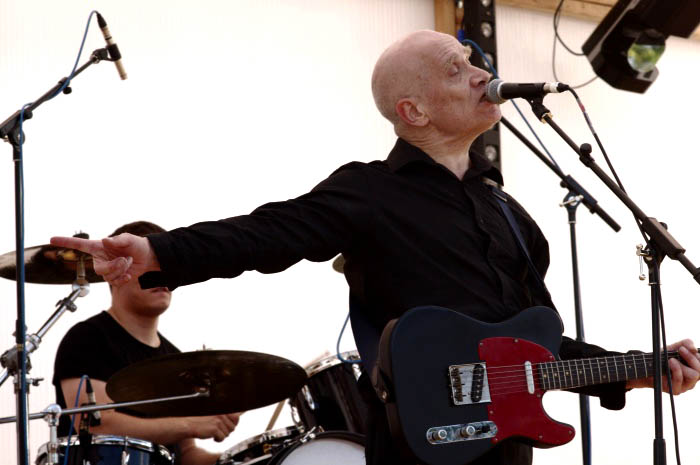 Wilko Johnson - Live at The Village Green Festival, Chalkwell Park, Southend-on-Sea, Essex, Saturday June 30th, 2012 