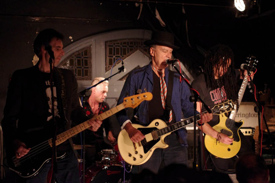 Walter Lure - Live at The Railway Hotel, Southend-on-Sea, Essex on Wednesday September 16th, 2015