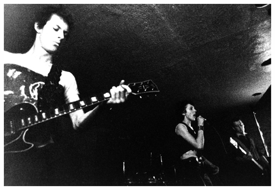 The School Bullies - Live at Shrimpers