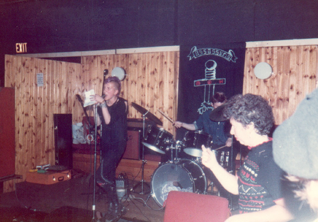 The Scapegoats (With Pam Caton also in shot!) - Live at Focus - 07.07.82