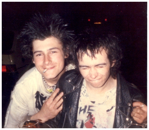 Johnny and Pigeon - The Cliff Pub - May 1985
