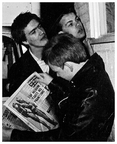 Stuart Kennard, Mark Saunders + Tony Marshall - 1978