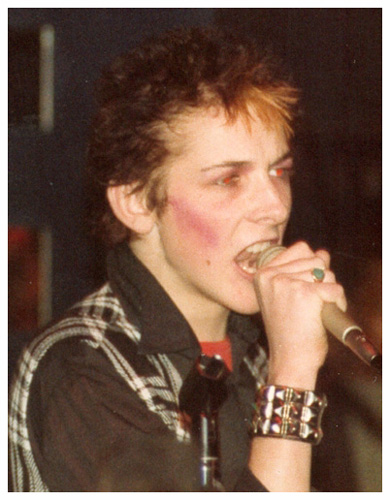 The School Bullies - Live at Scamps - 04.12.80