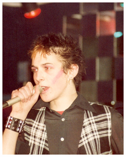 The School Bullies - Live at Scamps - 04.12.80