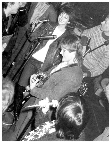 The Vandals - Live at The Van Gogh