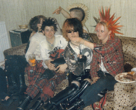 Phil & Gary (rear), Johnny, Alice & Kerry