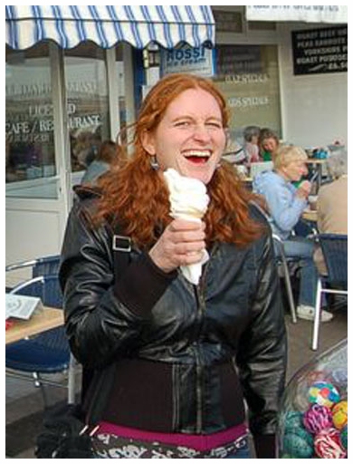 Noisy Sophia! - Photograph by China Doll