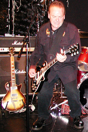 Celebration of 30 Years of Punk - The Machines - Live at The Ship - 05.07.07