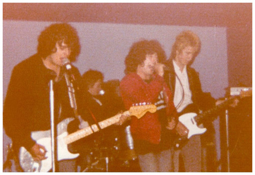 Deeno's Marvels - Live at Shrimpers