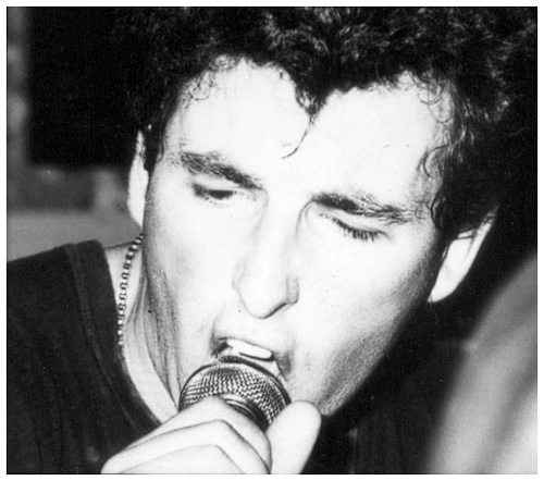 Deeno's Marvels - Live at The Railway 