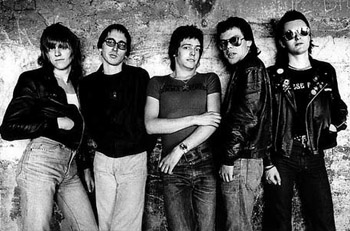 Eddie and The Hot Rods - Promo Photo (L-R: Steve Nicol, Dave Higgs, Barrie Masters, Graeme Douglas & Paul Gray)