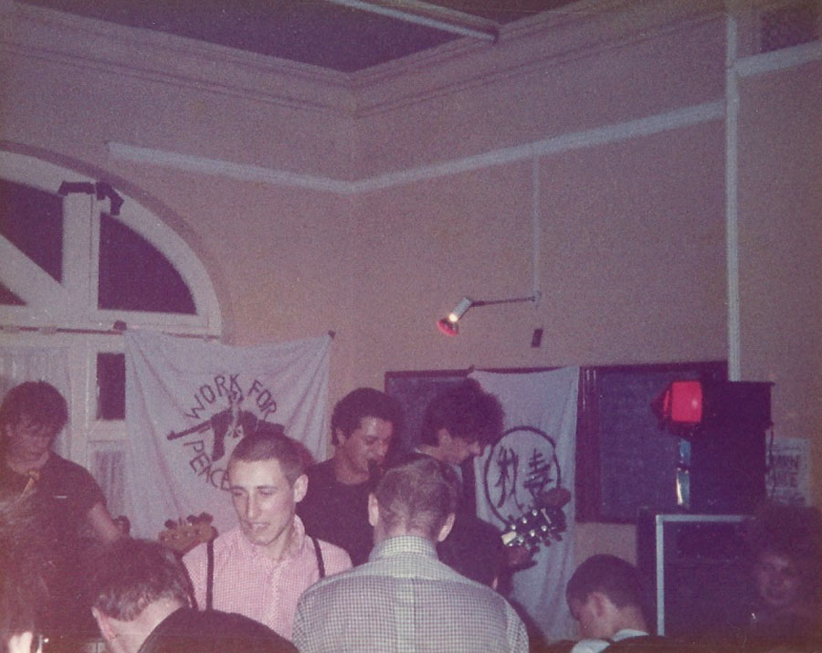 The Kronstadt Uprising - Live at The Railway Hotel, Southend-on-Sea, Essex - Saturday May 7th, 1983