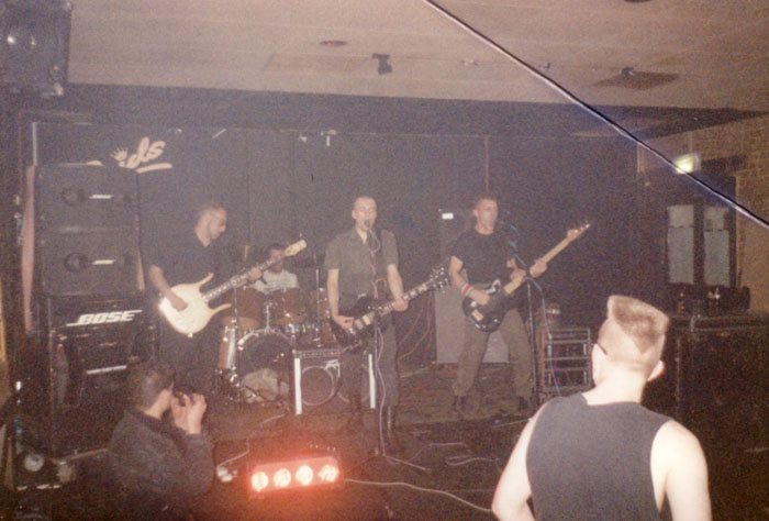 Sonic Violence - Live at Reids, Southend