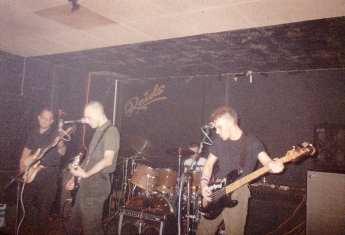 Sonic Violence - Live at Reids, Southend