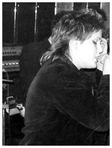 The Vicars - Supporting The Damned - Live at Crocs - 04.04.79